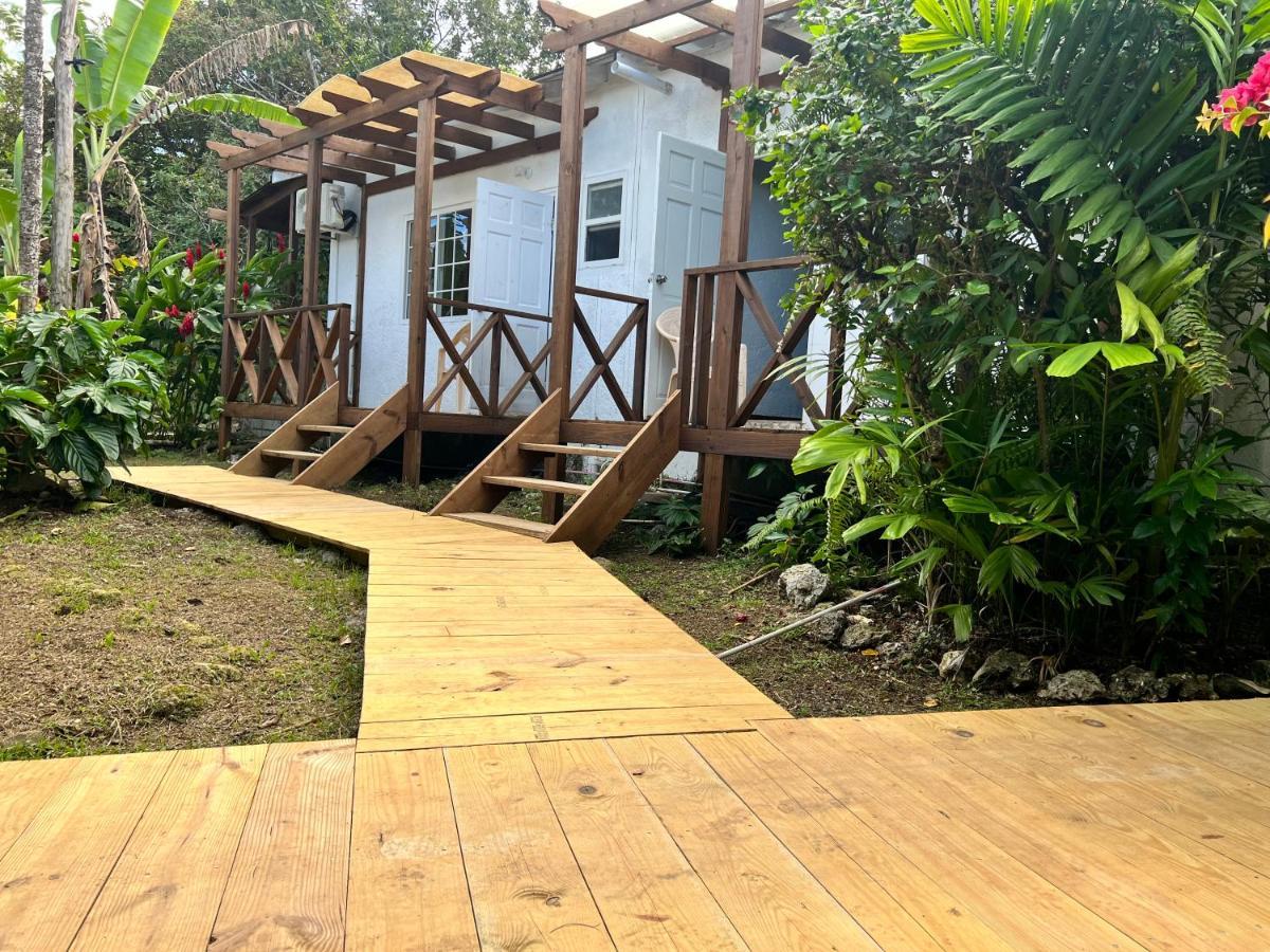 Jamaica Colors Hotel And Eco-Retreat Порт-Антоніо Екстер'єр фото